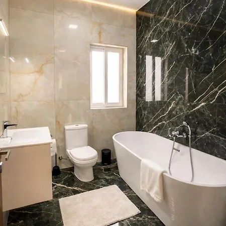 Modern Bright 6th Floor