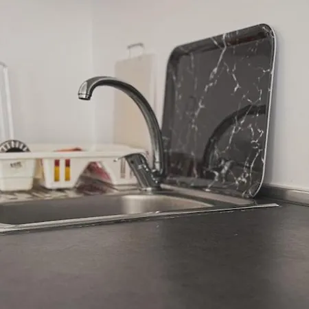 Modern Bright 6th Floor