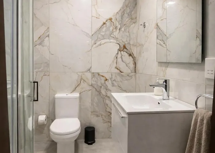 Modern Bright 6th Floor Apartment Sliema